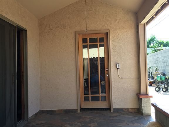 3rd image of 4718 Oceanside Dr