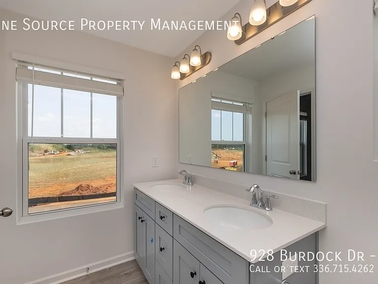 928 Burdock Dr #1 — Photo 12