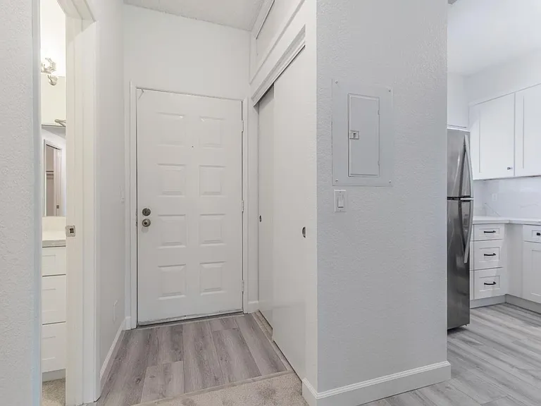 4681 Albany Cir #146 — Photo 1