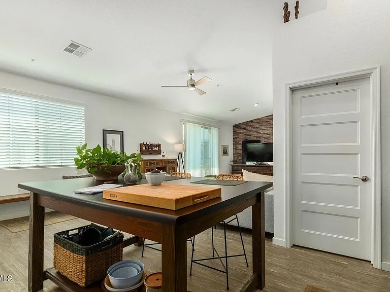 3900 E Baseline Rd #113 — Photo 18