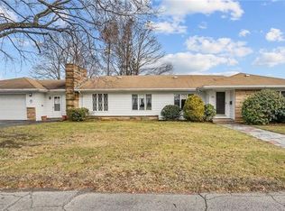396 Laurel Hill Ave, Cranston, RI 02920