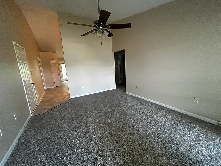 92 Steeplechase Ln #92 — Photo 10