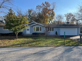 26375 W Brown Ave, Antioch, IL 60002