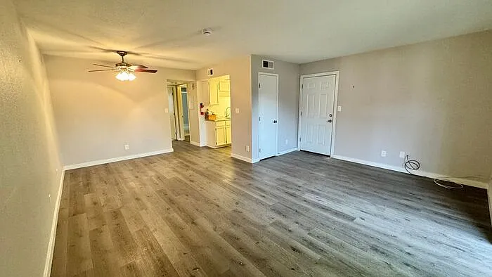 4211 E Palm Ln #202 — Photo 5