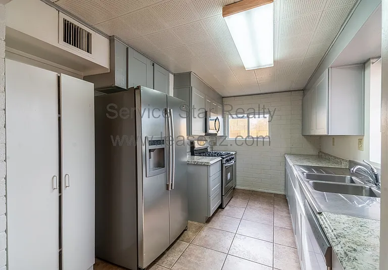 8039 E 5th Ave — Photo 9