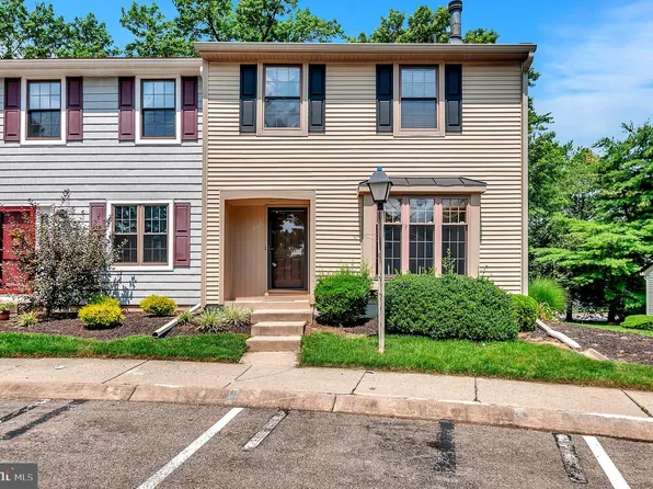 909 Kings Croft, Cherry Hill, NJ 08034