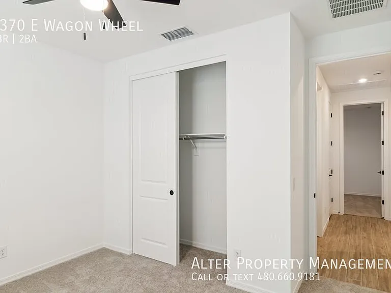 2370 E Wagon Wheel Ln — Photo 29
