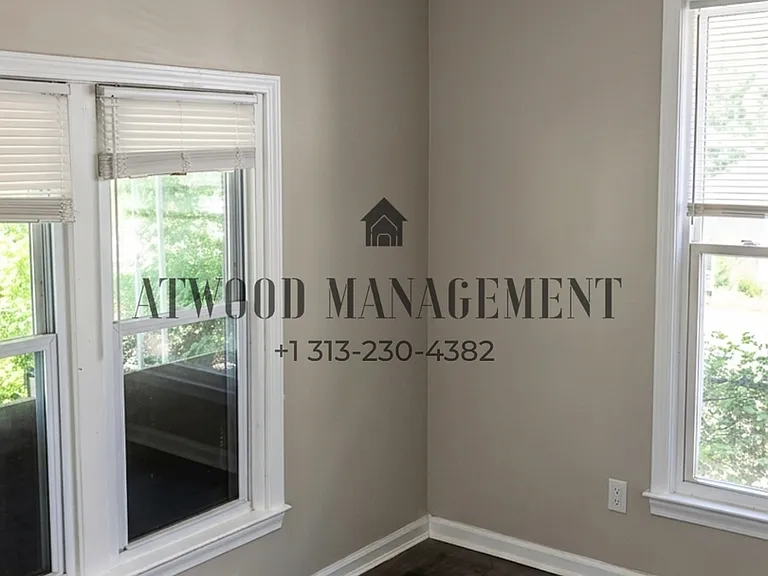 9078 Minock St — Photo 3