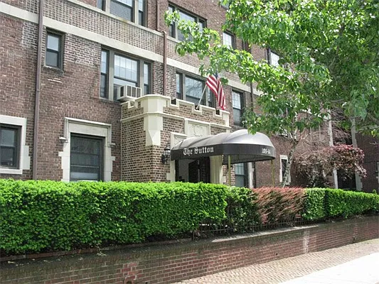 Sold by Terrace Sotheby's International Realty | media 35