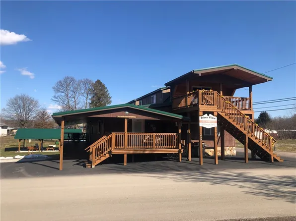 629 River Rd, Confluence, PA 15424