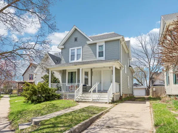 5910 19th AVENUE, Kenosha, WI 53140