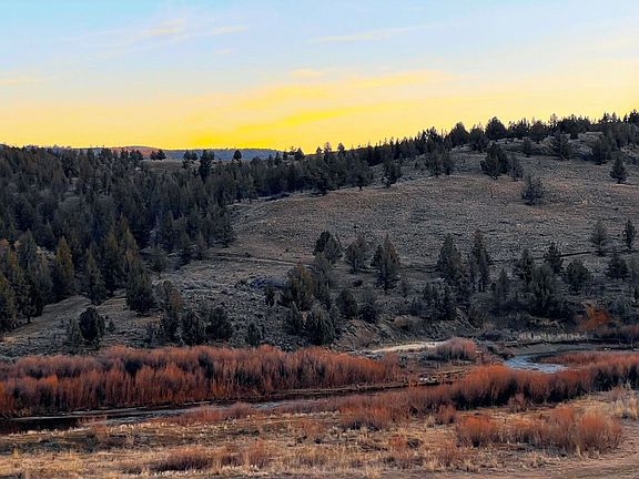 4th image of 14090 SE Wickiup Rd