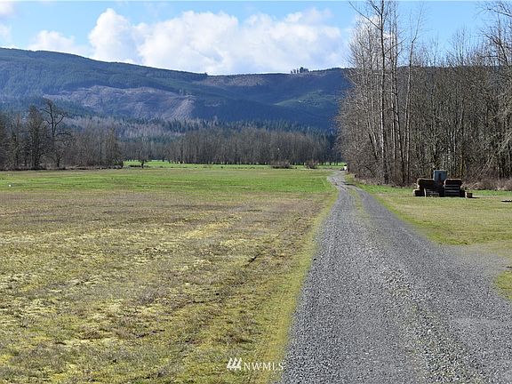 5th image of 0 xxx Cougar Mountain Airport Road SE