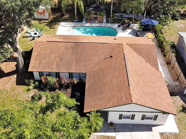 1568 Leaf Ln, Kissimmee, FL 34744