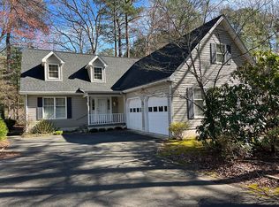 9 Canal Rd, Ocean Pines, MD 21811