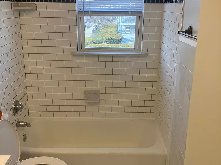 44 B St #5 — Photo 7
