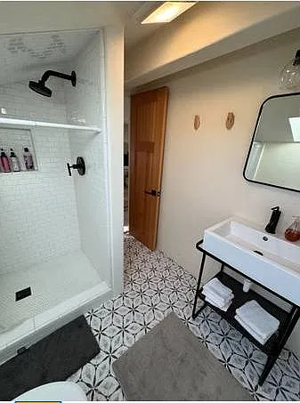 227 A Salsipuedes Rd — Photo 3