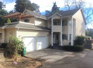 523 NE 115th St, Seattle, WA 98125