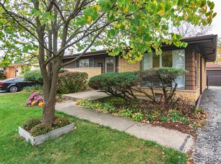 147 S Mayfair Pl, Chicago Heights, IL