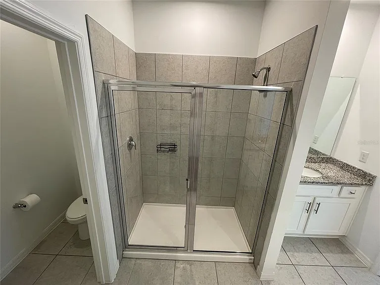 689 Crown Rose Dr — Photo 35
