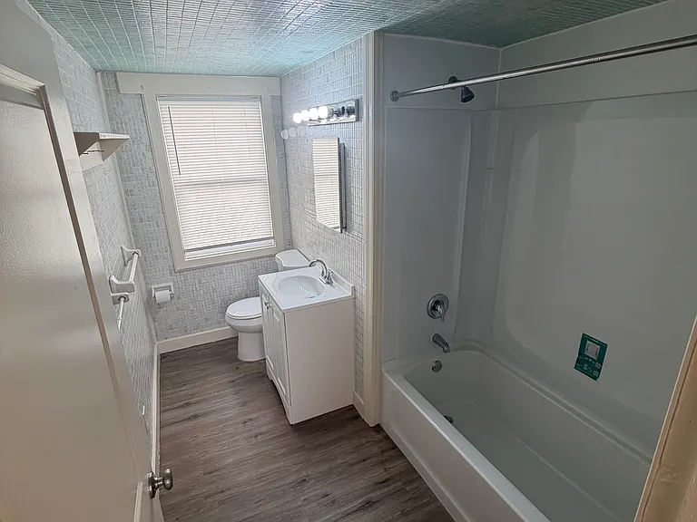 603 Center Rd #B — Photo 6