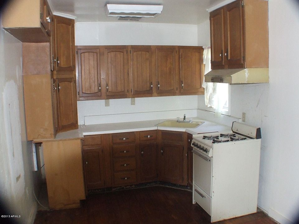 1st image of 648 W Central Ave