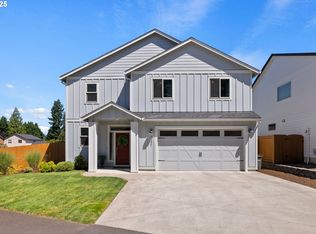 8221 NE 38th Ct, Vancouver, WA 98665