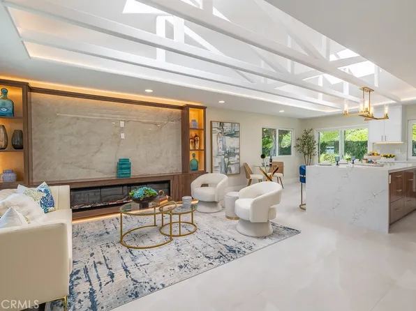 3325 Via Carrizo Unit A, Laguna Woods, CA 92637