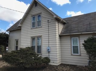 875 5th Ave N, Clinton, IA 52732