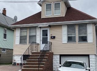 19 Maplewood Ave, Everett, MA 02149