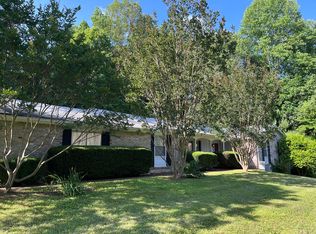 112 Mockingbird Dr, Hendersonville, NC 28792