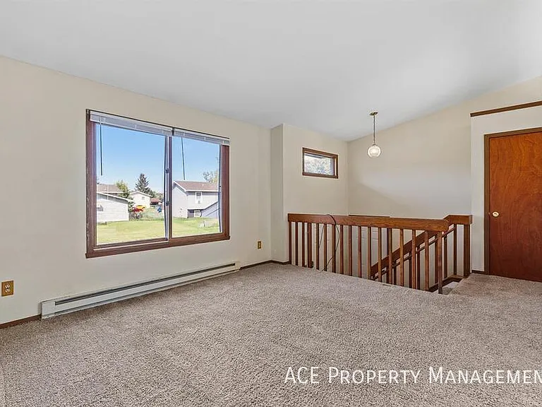 3171 Obrien St — Photo 4