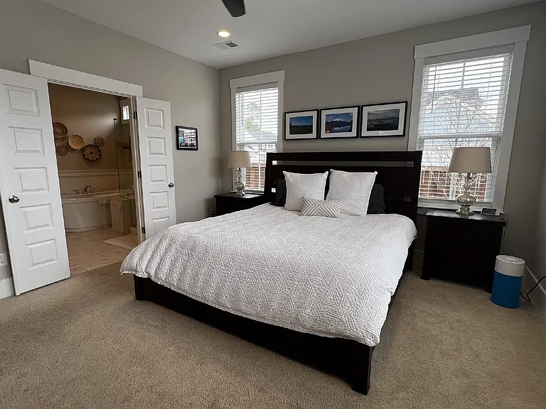 393 Oak Park St — Photo 22
