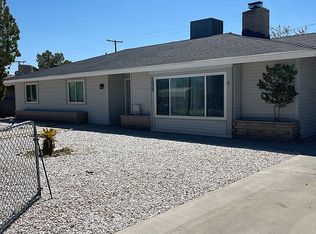 1039 W Boston Ave, Ridgecrest, CA 93555