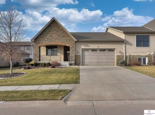 5812 N 157th Ave, Omaha, NE 68116