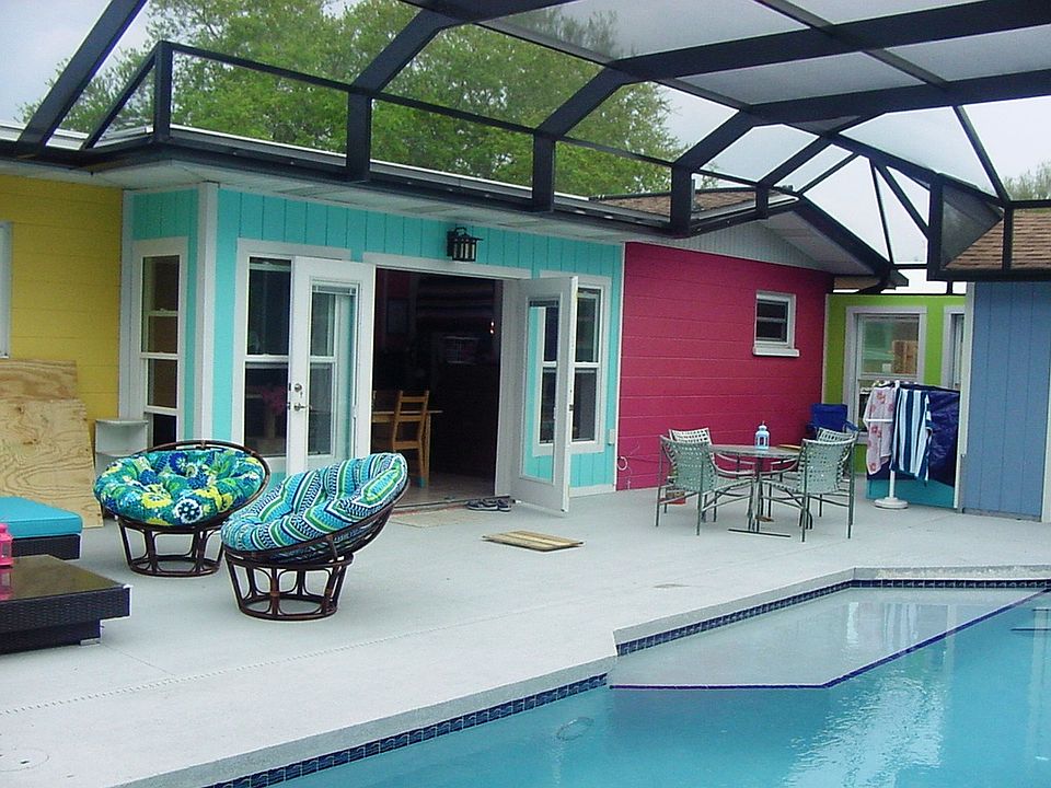 1st image of 2442 Bridgewater Ln
