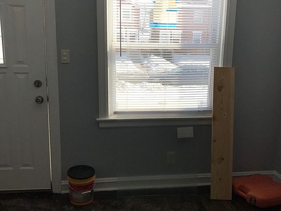 4th image of 330 Hyde Park Ave