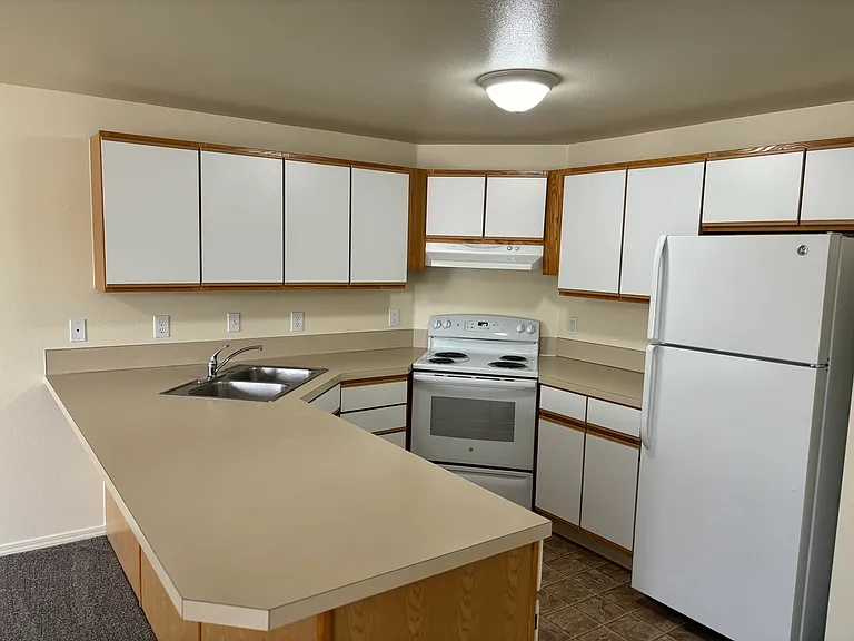 8061 W Cory Ct #201 — Photo 2