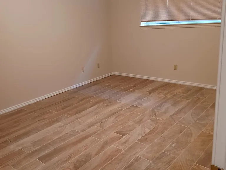 200 E Yuma Ave #26 — Photo 9