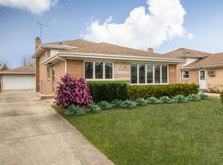 8820 Oleander Ave, Morton Grove, IL