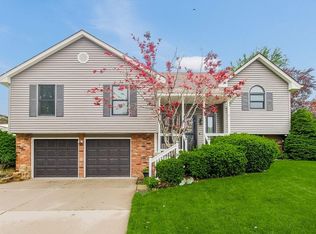 1132 SW Southgate Dr, Blue Springs, MO 64015