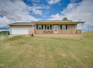 281 Forest Rd, Mosheim, TN 37818