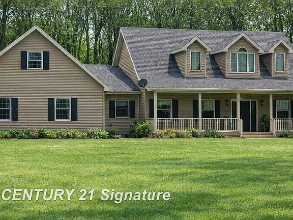 2nd image of 7147 Gary Rd