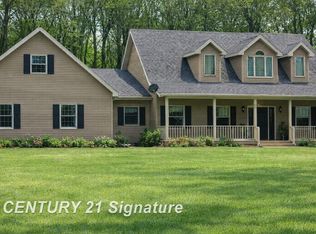 7147 Gary Rd, Chesaning, MI 48616