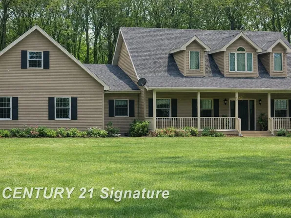 7147 Gary Rd, Chesaning, MI 48616