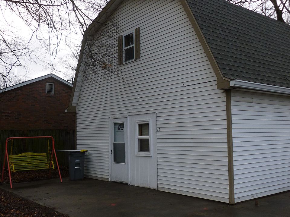 812 N 11th