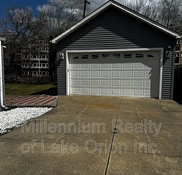 22622 Panama Ave — Photo 13