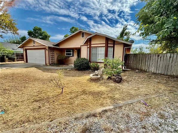 2545 Penelope St, Redding, CA 96001