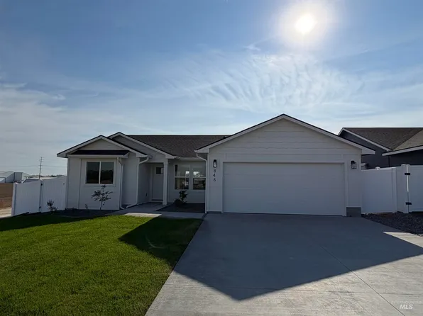848 N 5th St, Nyssa, OR 97913