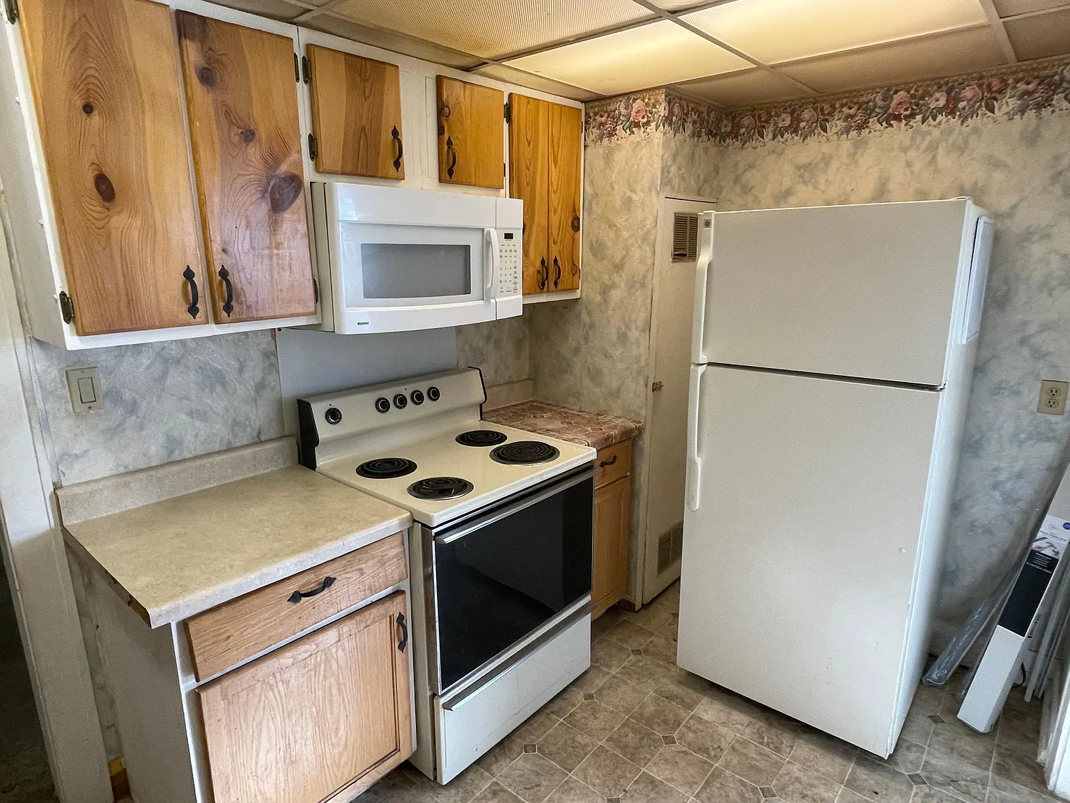 2 bed, 986 sqft, $895 — Photo 4